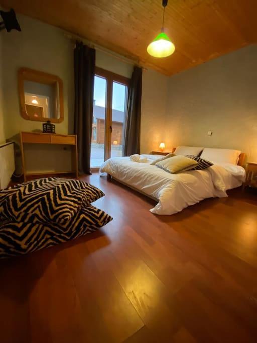 Orino Livadi Mount Villa IV อาราโชวา ภายนอก รูปภาพ